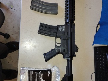 Selling: Duty Calls DCM4CQB Carbine 6mm Electric Airsoft Gun