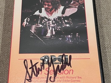 Selling with online payment: Steve Gadd “In Session” VHS autographed