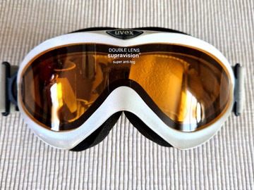 Winter sports: Vintage White UVEX Supravision Ski Googles, Super Anti-Fog, Amber