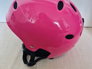 Winter sports: Vintage Pro-Tec B2 Snow Helmet Classic Old School Gloss Pink