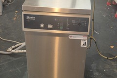 Gebruikte apparatuur: Miele Thermodesinfector