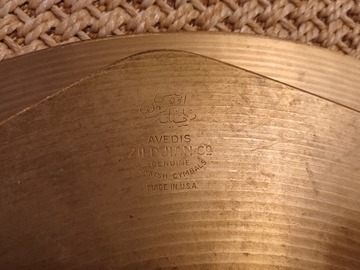 Selling with online payment: Vintage Zildjian trash cymbals  15" Custom