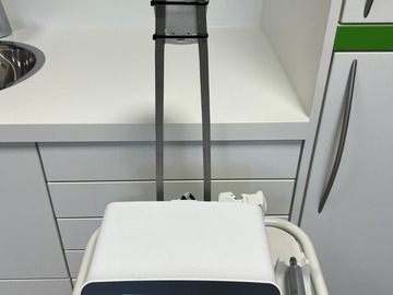 Gebruikte apparatuur: KaVo EXPERTsurg™ LUX boorunit 