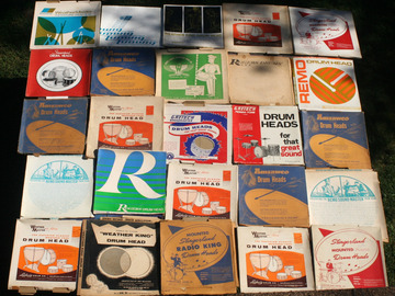 Selling with online payment: 25 vintage drum head boxes