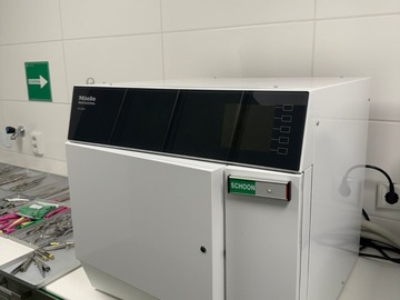 Gebruikte apparatuur:  Miele autoclaaf Sterilisator PS 1201B