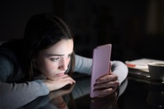 Selling: Feeling the distance? Is your connection fading? 