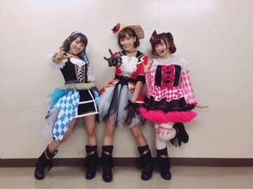In Search Of: CYaRon Kinmirai Happy End Cosplays