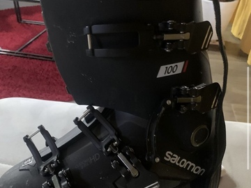 Winter sports: Ski boots 