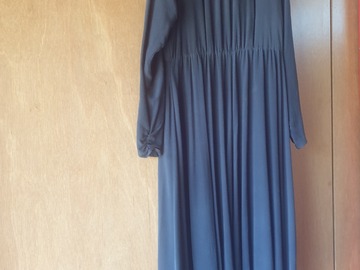 Selling: Silk black dress