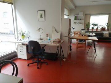 Coworking space: Työpöytäpaikka Kruununhaassa 