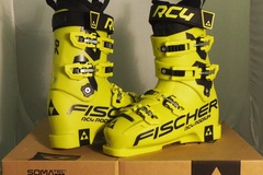 Winter sports: Fischer RC4 PODIUM 70 JUNIOR SOMATEC