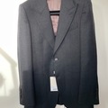Selling with online payment: [EU] NWT Suitsupply charcoal blazer, size 38R
