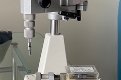 Gebruikte apparatuur: Paralellometer Girbach Dental tandtechniek 