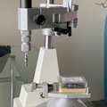 Gebruikte apparatuur: Paralellometer Girbach Dental tandtechniek 