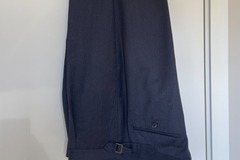 Selling with online payment: [EU] NWT Cavour navy covert wool trousers, size w38