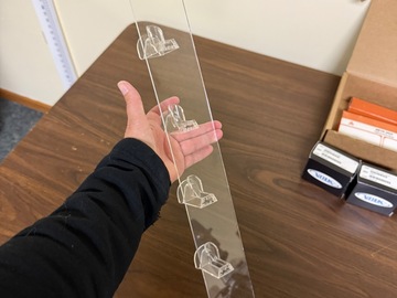 Selling with online payment: Display Slat Wall holders, clear, 6 place, box of 34