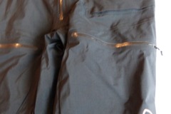 Winter sports: NORRONA LOFOTEN GORETEX SKI/BOARD SHELL PANTS