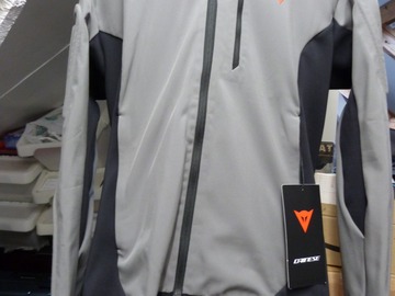 Winter sports: DAINESE FULL BACK PROTECTOR IN JACKET