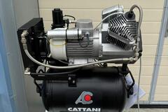 Gebruikte apparatuur:  Cattani Compressor 2 cilinder 