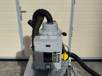 Gebruikte apparatuur: Excom Hybrid 5 Natte Afzuiger