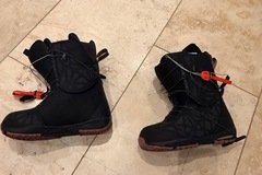 Winter sports: Black Burton women’s snowboard boots unworn 