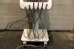 Nieuwe apparatuur: Dental unit met high/low speed, EMS, curing light, afzuiging ...