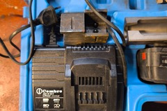 For sale : Sertisseuse hydraulique cembre 