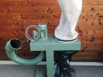 À vendre: Aspirateur à copeaux 