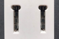 À vendre: 	Bi-prise de téléphone en T