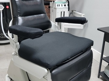 Selling with online payment: Woodlyn exam Chair and Instrument Stand