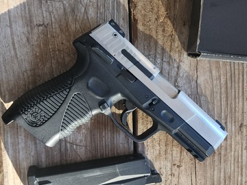 Selling: Taurus PT 24/7 G2
