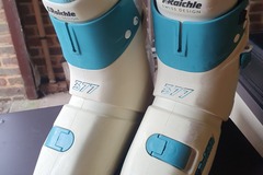 Winter sports: Raichle ski boots