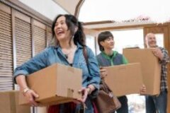 Bulk Lots: 2000pcs Christmas decorations