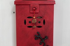  : HK Letter Box in red vintage