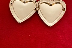Bulk Lots: 12 pcs--Genuine 14kt GOLD FILLED Heart Locket--$8.00 each