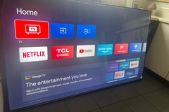 À vendre: Télévision endommagé à vendre (tcl 85’)