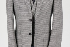 Selling with online payment: [EU] NWT Suitsupply black and white houndstooth 3pc suit, size 38