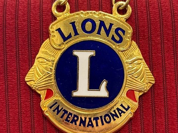 Demande: Donnez jouets/vetements/livres enfants 