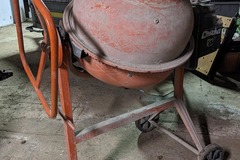 À vendre: Bétonnière semi-professionnelle LESCHA 145 litres