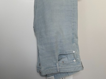 Selling with online payment: [EU] NWT Suitsupply light blue selvedge jeans, size 32\32