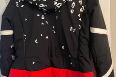 Winter sports: Shi jacket UK 16