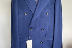 Selling with online payment: [EU] NWT Suitsupply mid blue herringbone coat, size 36R