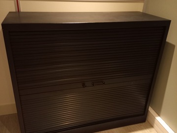 Vente: Meuble de rangement de bureau noir