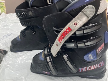 General outdoor: Ski Boots Tecnica Fibertech TNS AVS Size 5 / 38