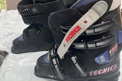 General outdoor: Ski Boots Tecnica Fibertech TNS AVS Size 5 / 38