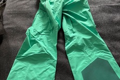 Winter sports: Arc’teryx W Sashka Bib Pants ladies large Brand New never worn