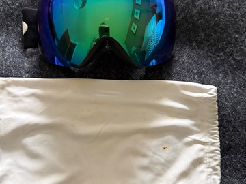 Winter sports: Oakley Ski Goggles 
