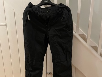 Winter sports: Children’s salopettes 