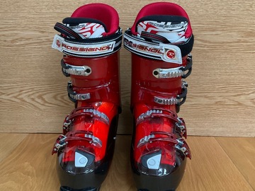 Winter sports: Men's Ski Boots ROSSIGNOL Synergy Sensor 90 Size 28.50