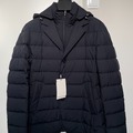Selling with online payment: [EU] NWT Suitsupply navy puffer jacket, size 38R